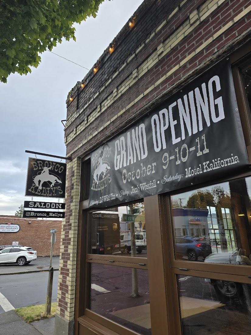 Bronco Kelly's Gallery Image 6